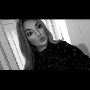 Meet your Posher, Lexie